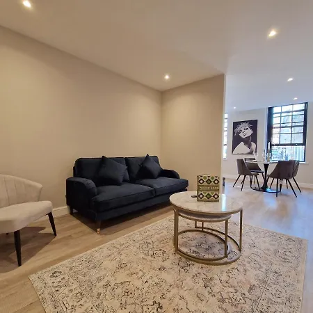 Aire * Leeds (West Yorkshire)