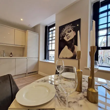 Aire Apartment