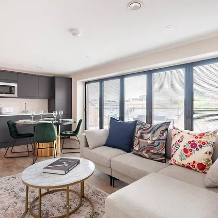 Aire Apartment