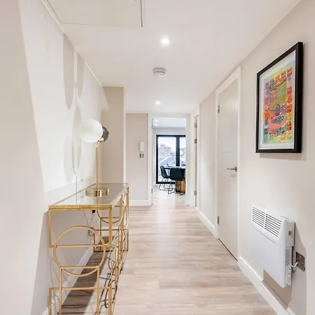 Aire Apartment